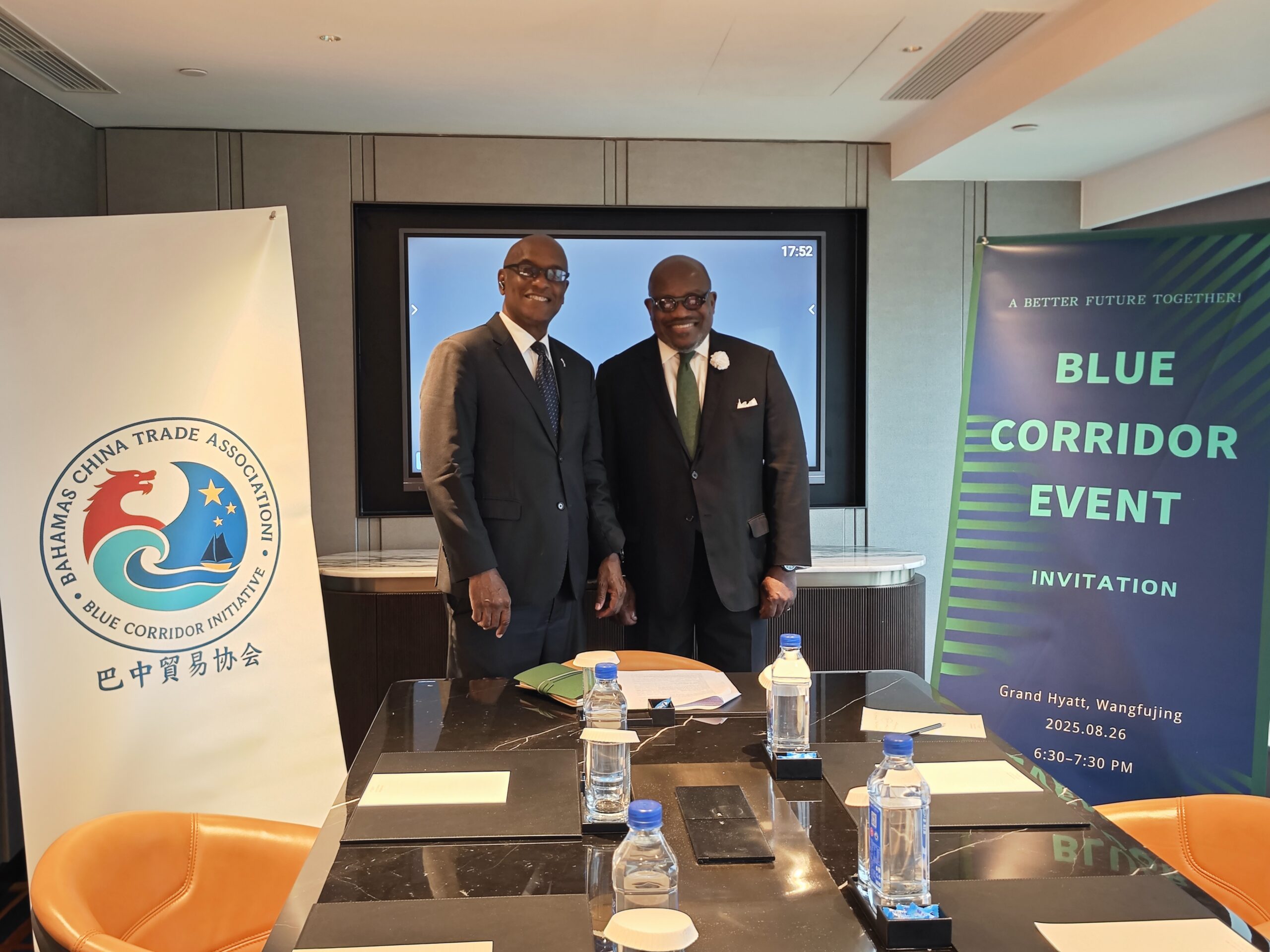 Forum representatives at the Blue Corridor event